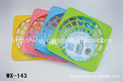 汕头澄海温馨塑胶制品 一站式采购密封罐、储物罐、塑料罐及调料瓶盒